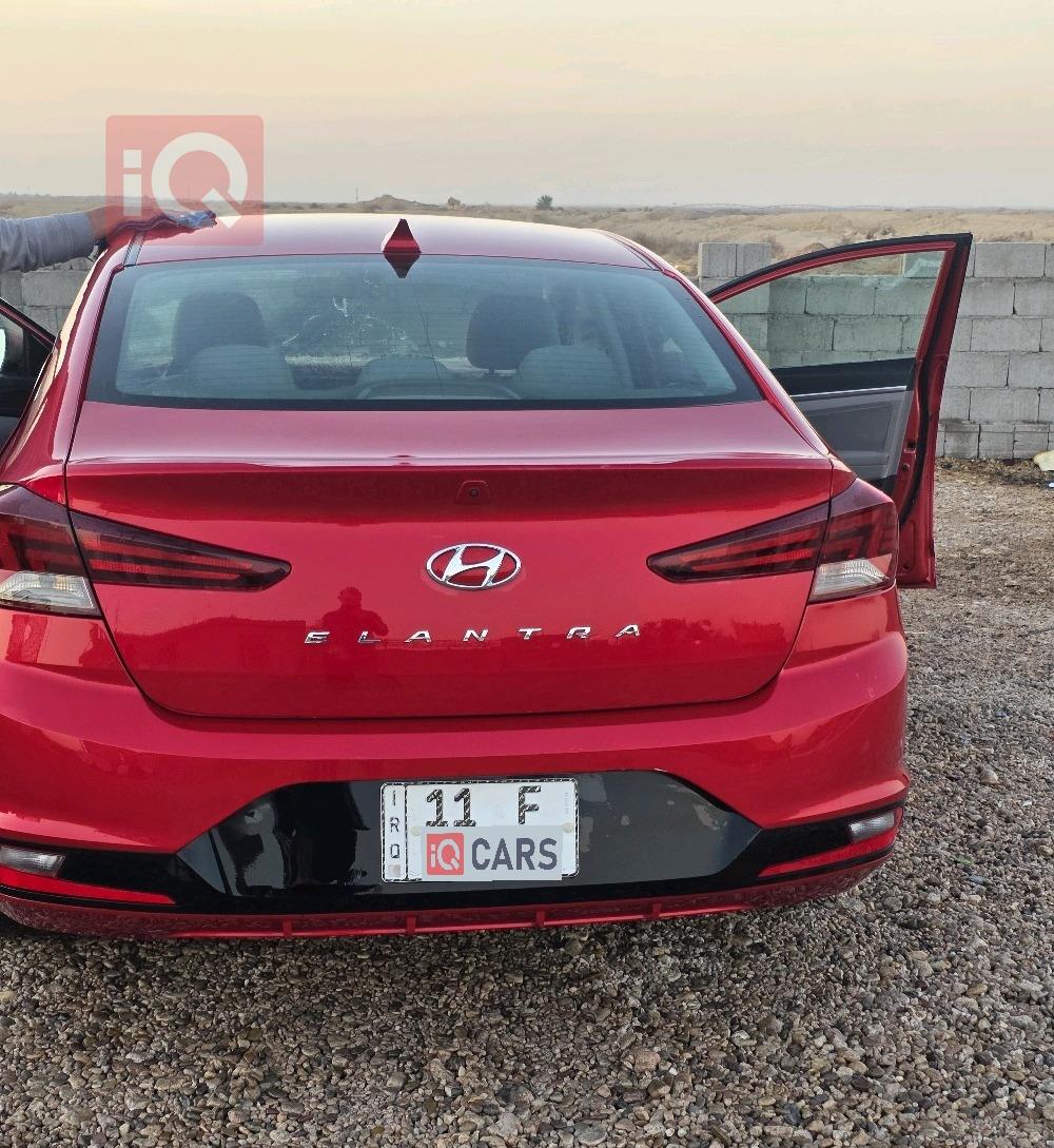 هيونداي النترا